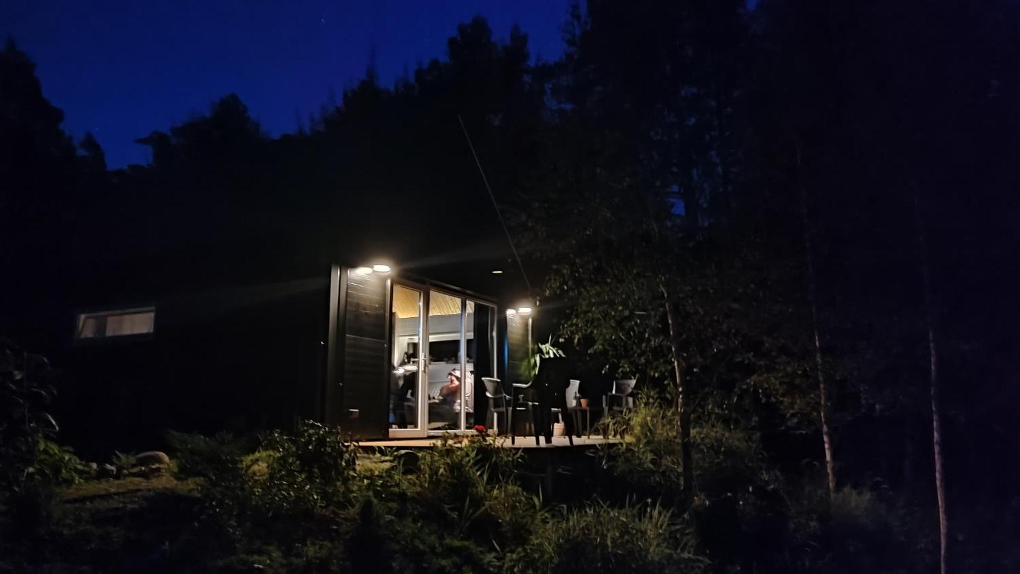 Modern Sauna Cabin In Horse Ranch Liyeplauke ภายนอก รูปภาพ