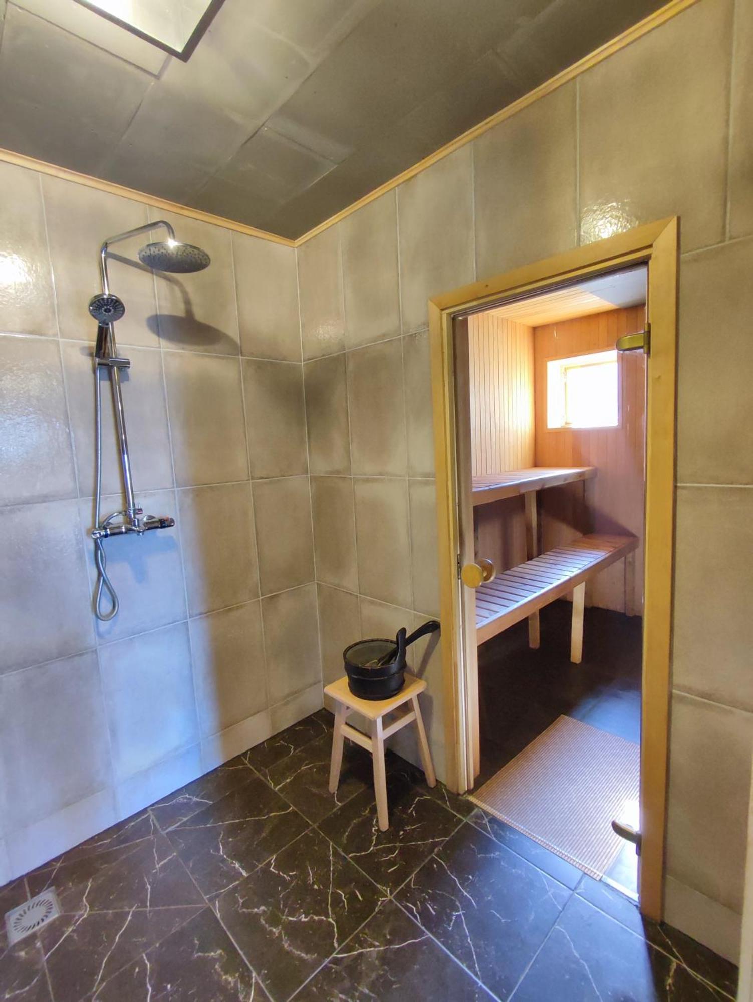 Modern Sauna Cabin In Horse Ranch Liyeplauke ภายนอก รูปภาพ